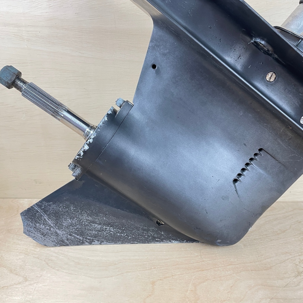 1996 Mercury 120HP Force Outboard 25" XL Lower Unit Gear Case 6 Jaw 9011G22 9011G24