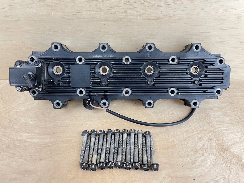 1996 Mercury 120HP Force Outboard 2 Stroke Cylinder Head Assembly F665995