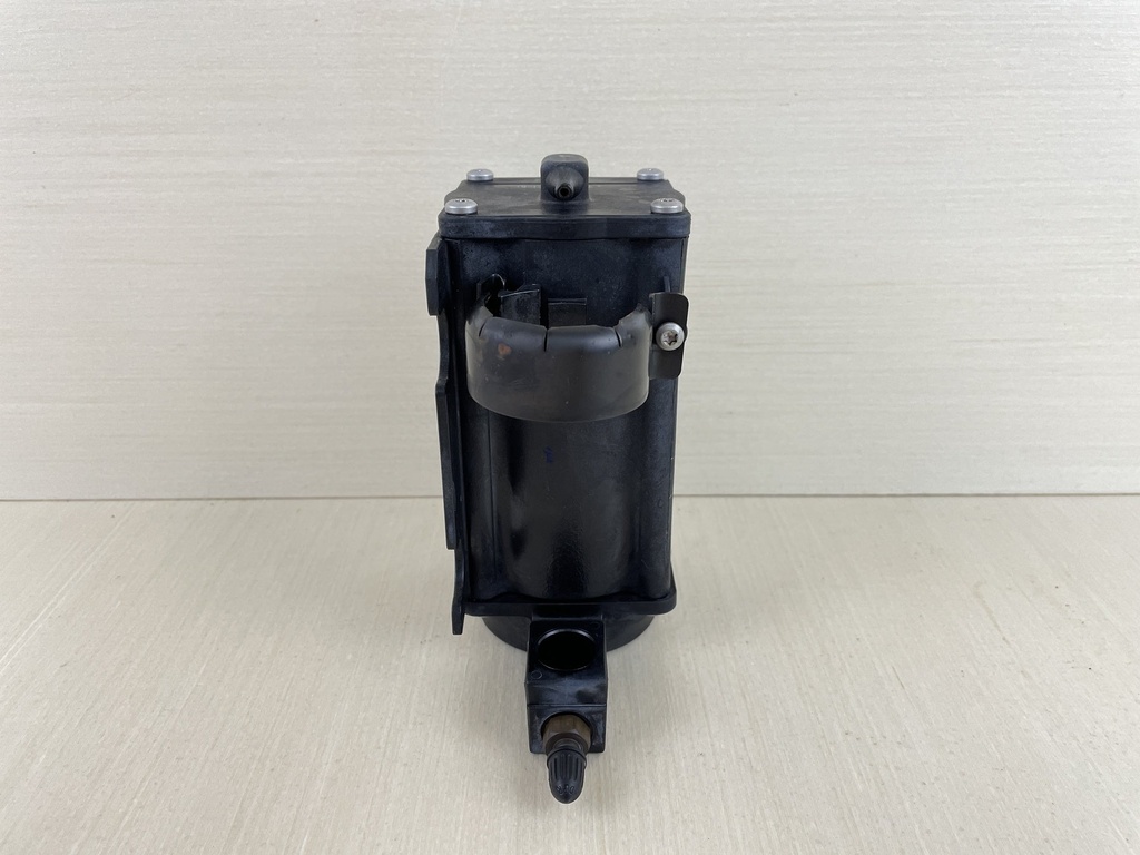 2008 Evinrude 75HP Etec 2 Stroke Outboard Vapor Separator Tank Assembly