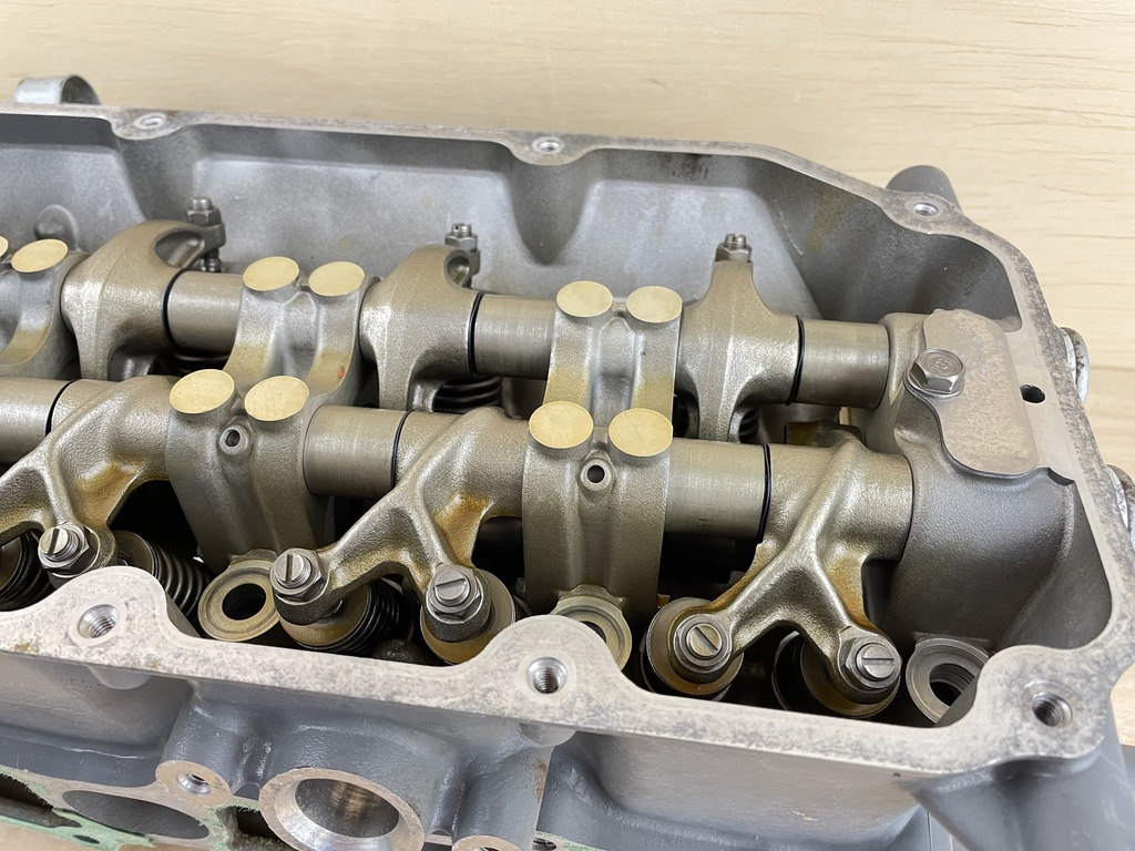 1997 Honda 90HP 4 Stroke Outboard Engine Cylinder Head 12210-ZW1-010ZA - Parts