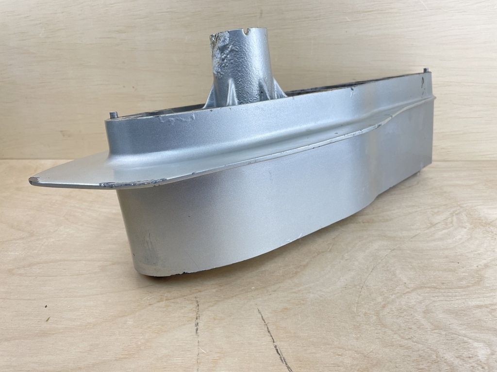 1997 Honda 90HP 4 Stroke Outboard Engine Extension Assembly 40202-ZW1-710ZA