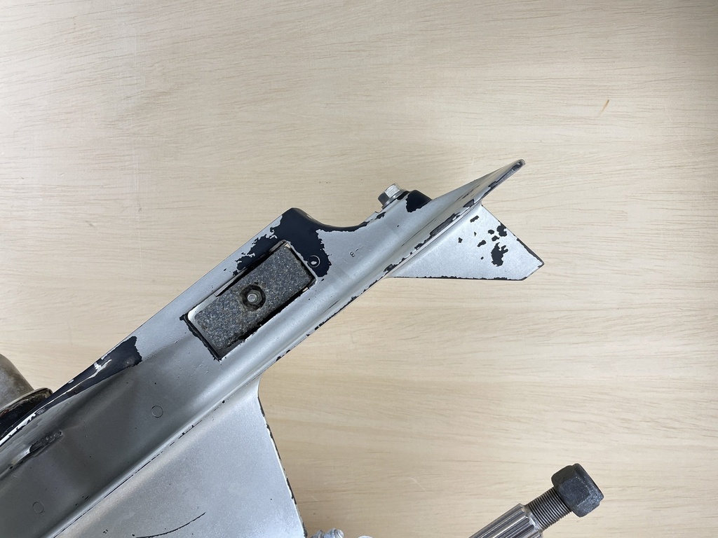 1997 Honda 90HP 4 Stroke Outboard 25" XL Lower Unit Gear Case 41100-ZW1-711ZA