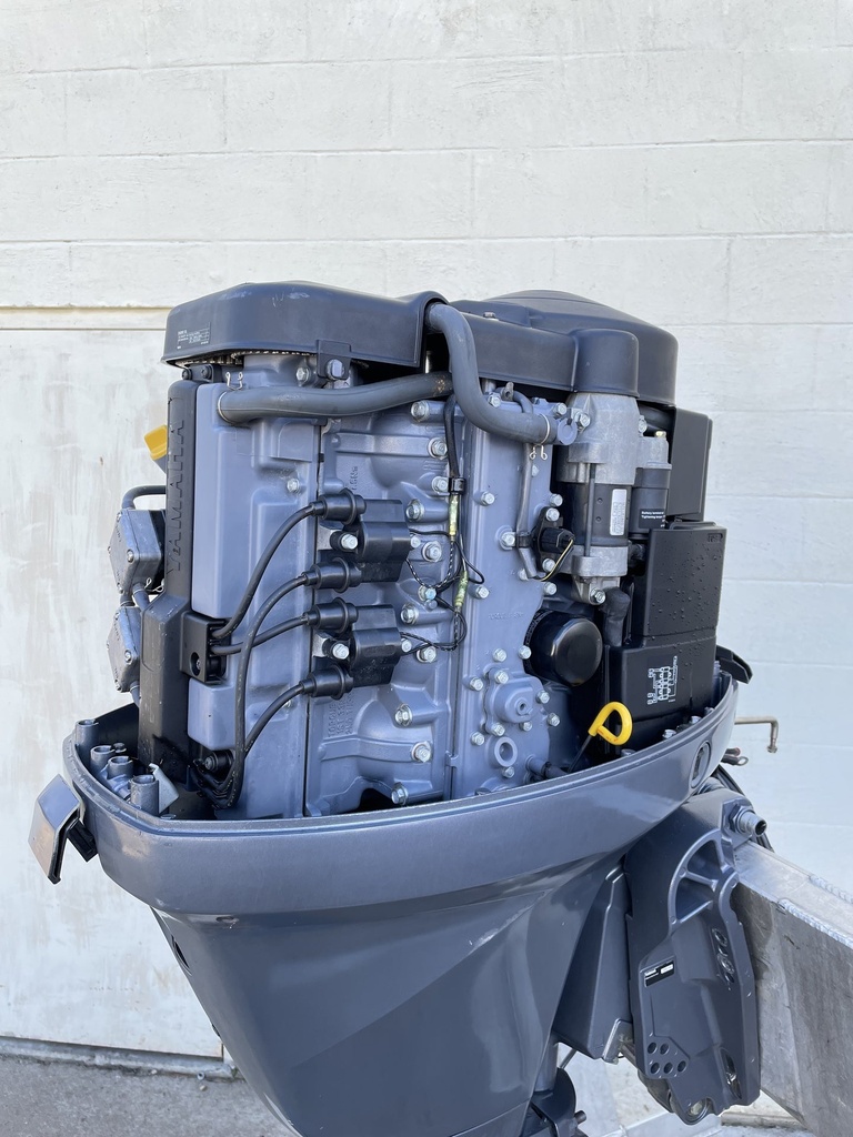 2001 Yamaha 80HP 4 Stroke Outboard W/ 20" Shaft - Fresh Service