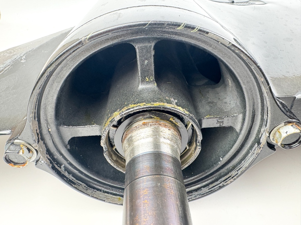 Suzuki DF 200 225 250 HP 4 Stroke 25" XL Outboard Lower Unit Gear Case RH