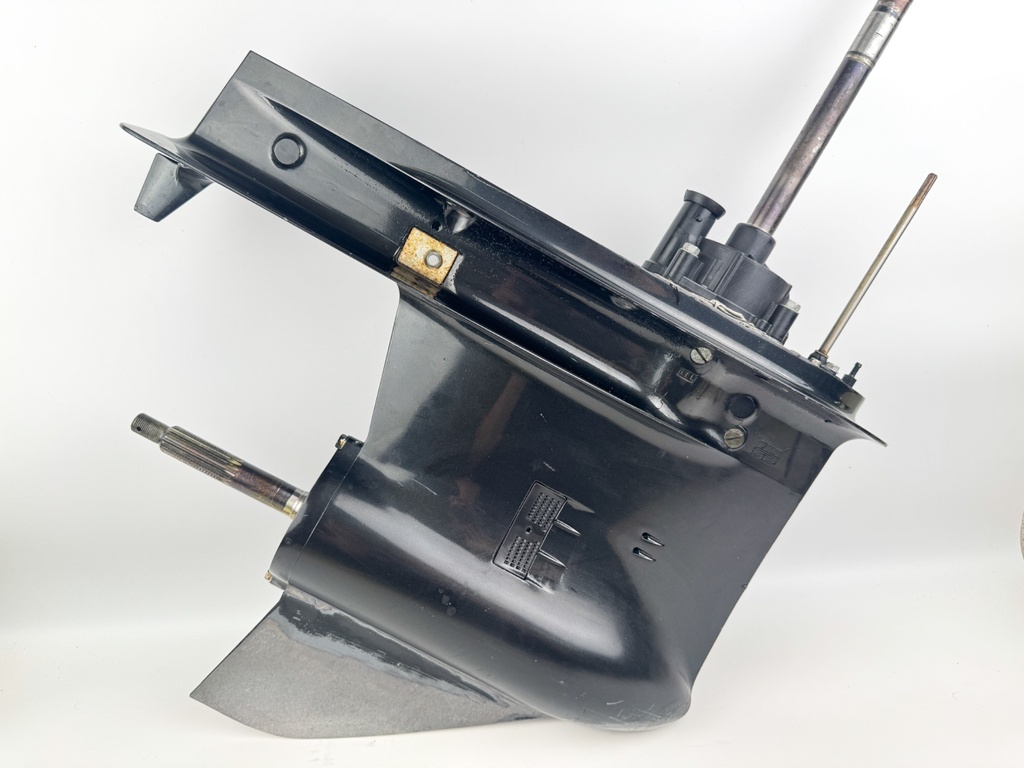 Suzuki DF 200 225 250 HP 4 Stroke 25" XL Outboard Lower Unit Gear Case RH