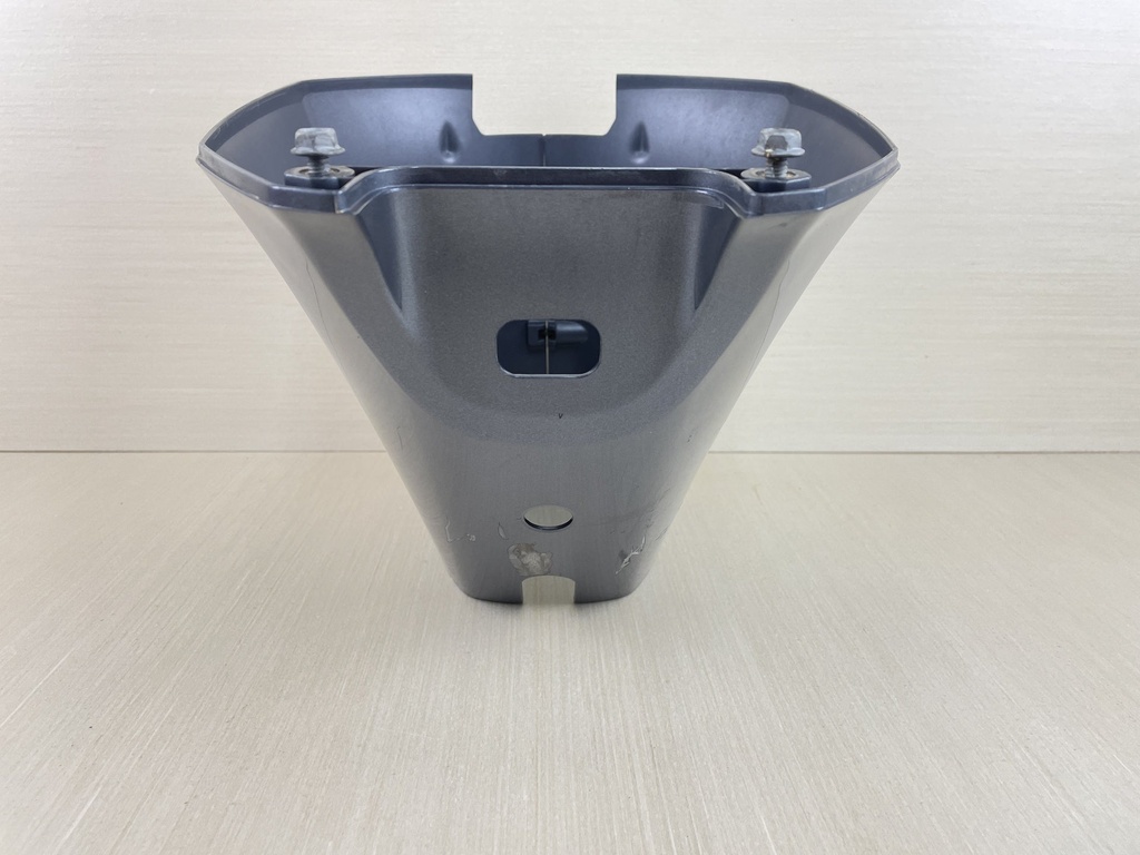 2013 Yamaha 40HP 4 Stroke Outboard Lower Apron Cover 6BG-42741-10-8D