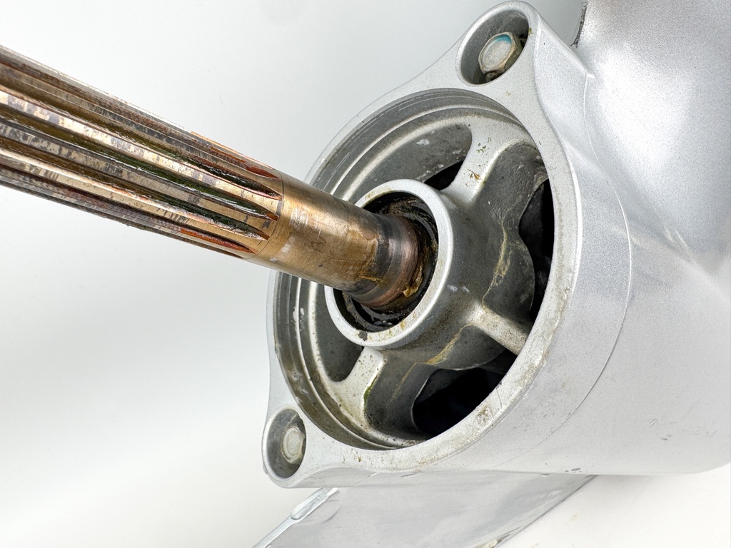 Honda BF 115 135 150HP 4 Stroke Outboard XL Lower Unit Gear Case RH Standard