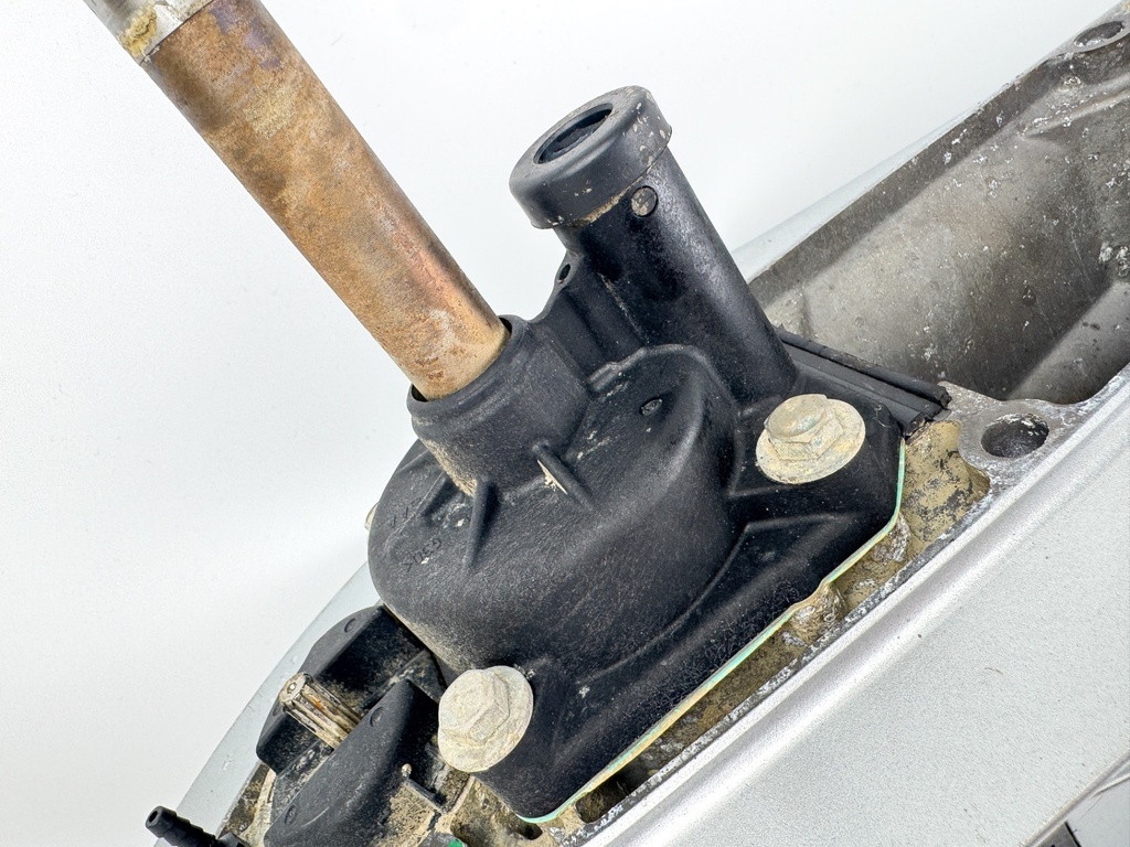 Honda BF 115 135 150HP 4 Stroke Outboard XL Lower Unit Gear Case RH Standard