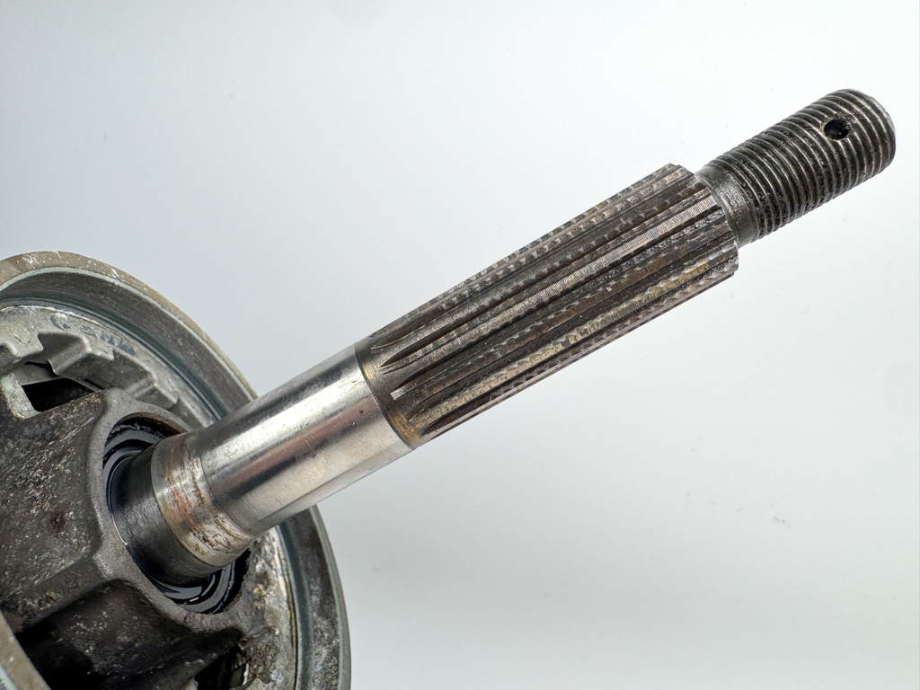 Yamaha 150 175 200 2.6L Outboard 2 Stroke XL Lower Unit Gear Case HPDI OX66 Carb