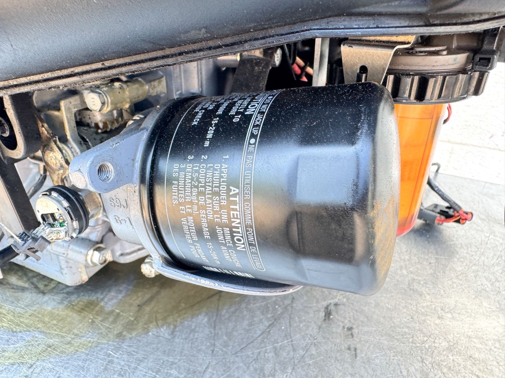 2003 Yamaha 225 HP 4 Stroke Outboard Powerhead - Ready To Install