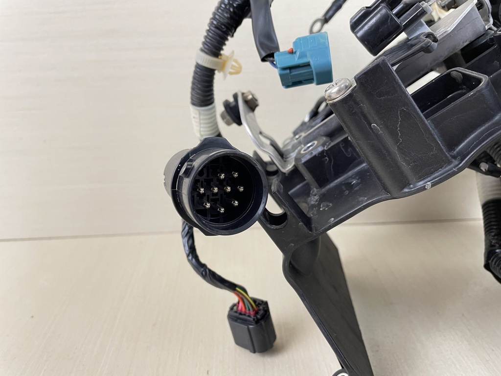 2013 Yamaha 40HP 4 Stroke Outboard Engine Wire Harness Assembly 6BG-82590-03-00