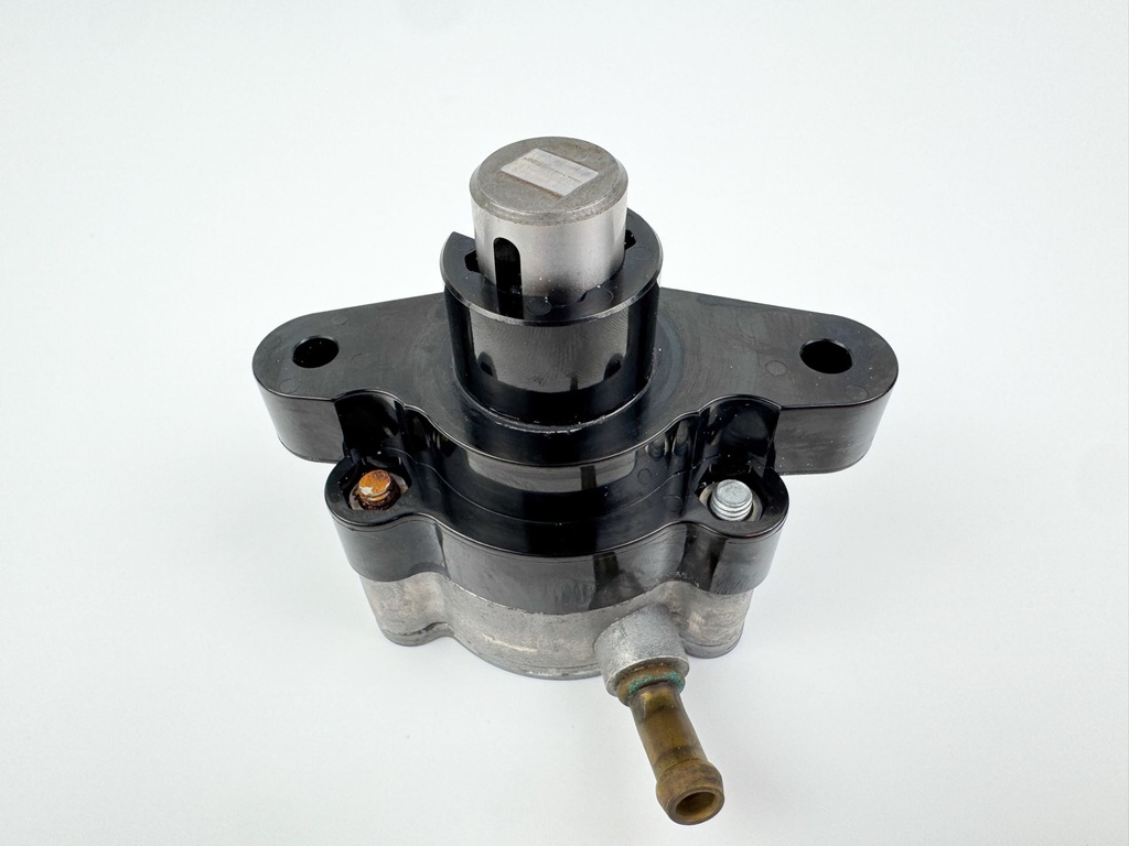 2006 Yamaha 90 HP 4 Stroke Outboard Fuel Pump 6D8-24410-00-00 OEM