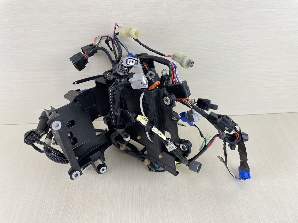 2013 Yamaha 40HP 4 Stroke Outboard Engine Wire Harness Assembly 6BG-82590-03-00