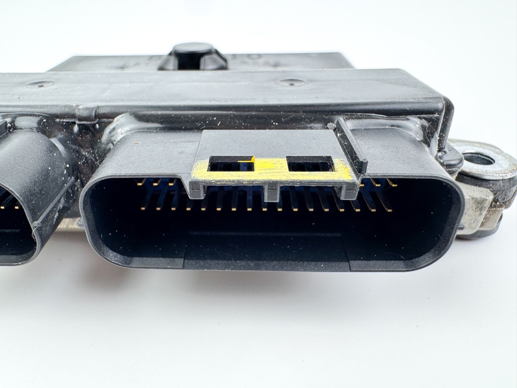 2006 Yamaha 90 HP 4 Stroke Outboard ECU Engine Control Unit 6D8-8591A-11-00 OEM