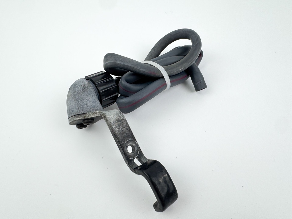 2006 Yamaha 90 HP 4 Stroke Outboard Fresh Water Flush Port 67F-24312-00-00 OEM