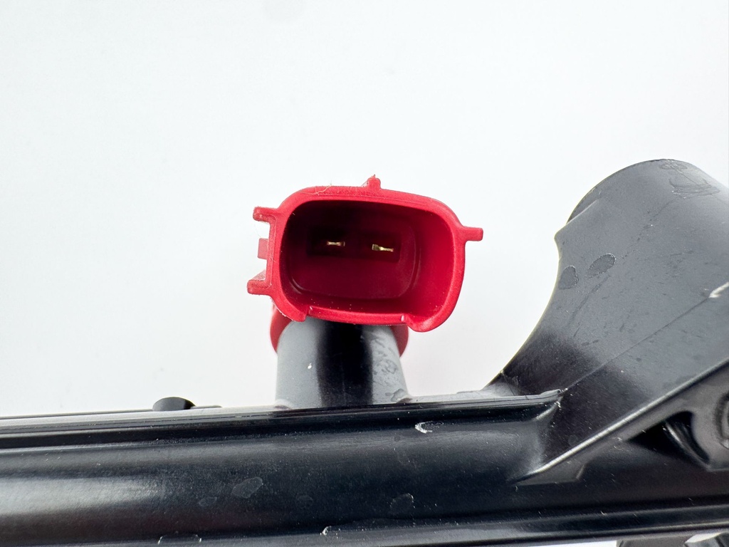 2006 Yamaha 90 HP 4 Stroke Outboard Fuel Injector Set W/ Rail 6D8-13761-00-00 OEM