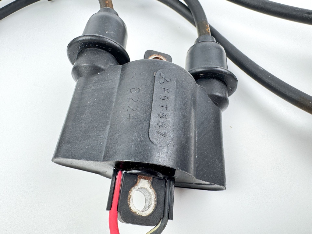 2006 Yamaha 90 HP 4 Stroke Outboard Ignition Coil Set 63P-82310-01-00 OEM