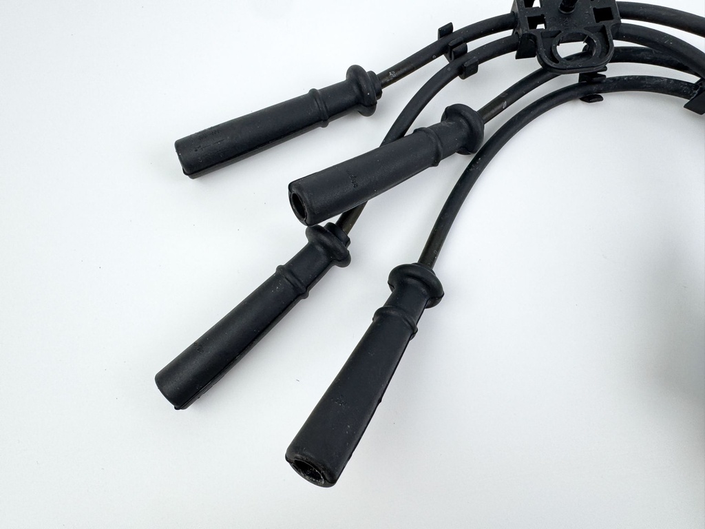 2006 Yamaha 90 HP 4 Stroke Outboard Ignition Coil Set 63P-82310-01-00 OEM