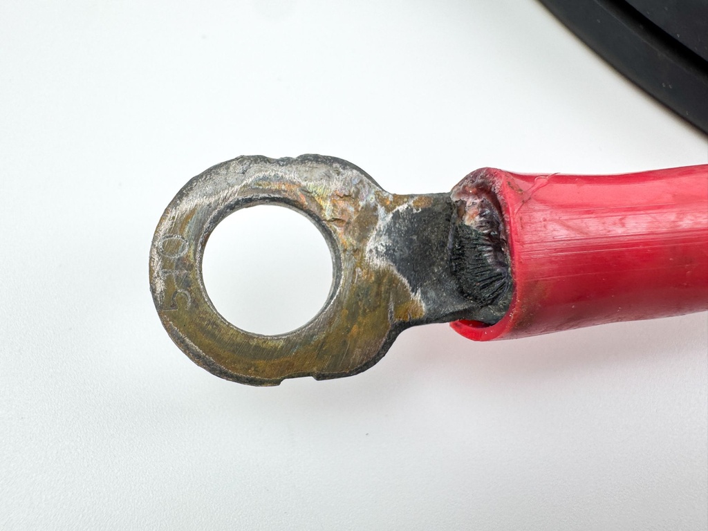 2006 Yamaha 90 HP 4 Stroke Outboard Battery Cables 68V-82105-00-00 OEM