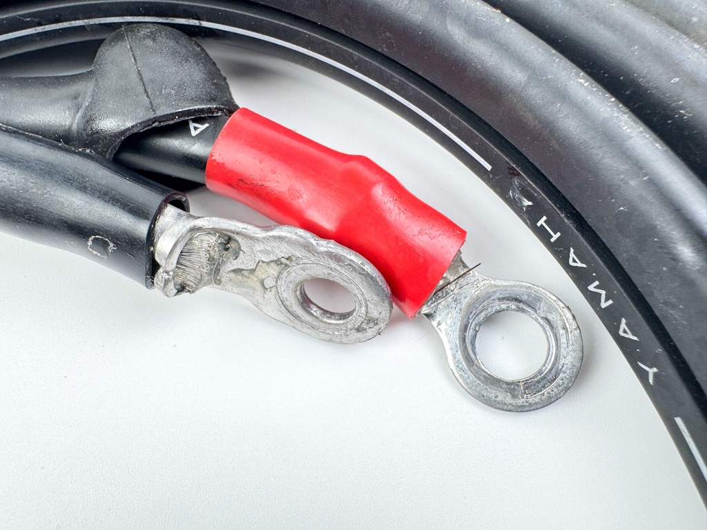 2006 Yamaha 90 HP 4 Stroke Outboard Battery Cables 68V-82105-00-00 OEM