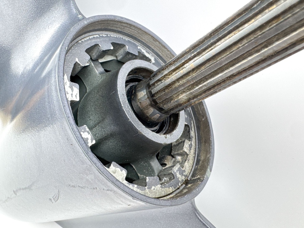 Yamaha F 75 80 90 100 HP 4 Stroke Outboard 20" Long Lower Unit Gear Case