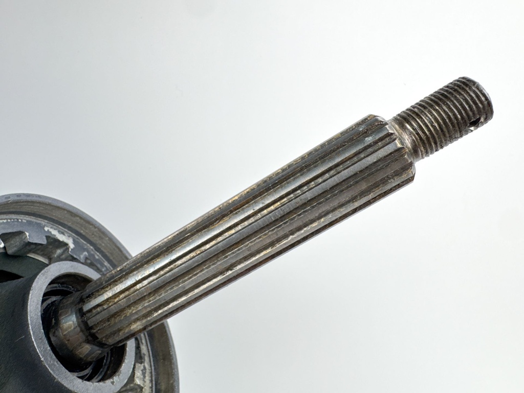 Yamaha F 75 80 90 100 HP 4 Stroke Outboard 20" Long Lower Unit Gear Case