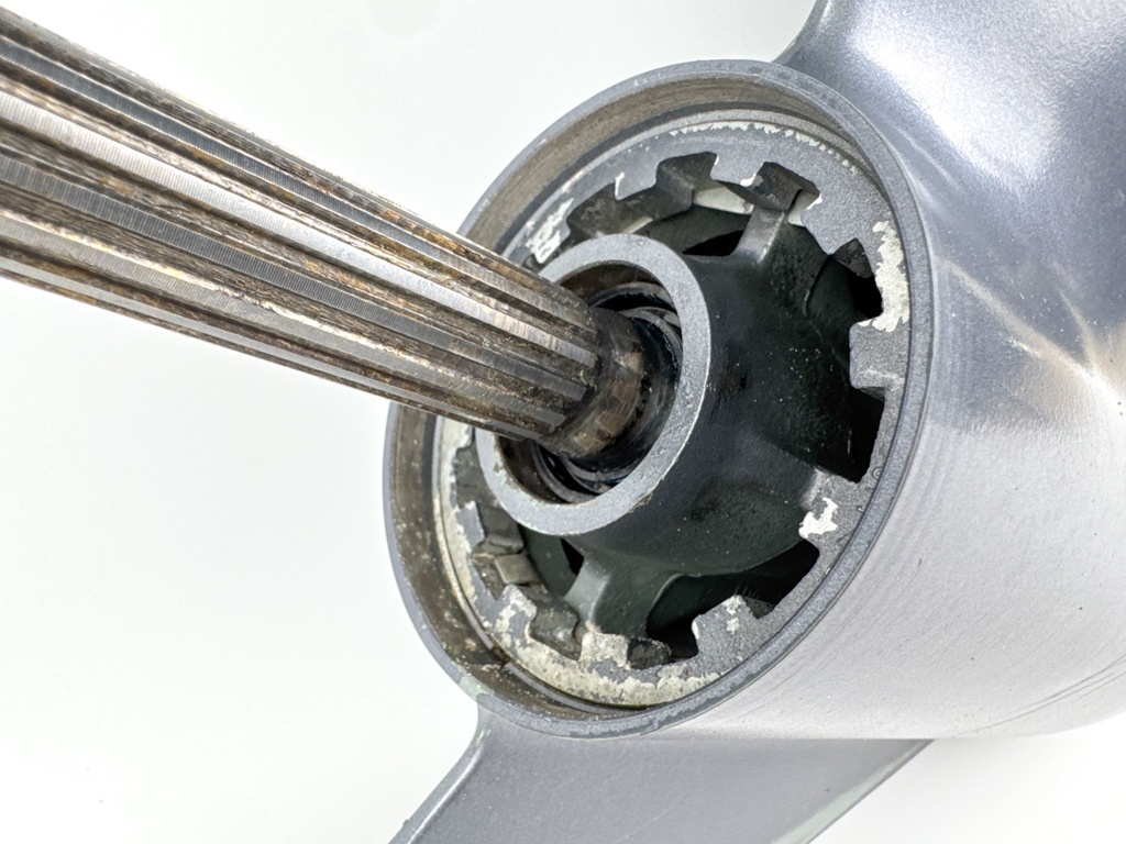 Yamaha F 75 80 90 100 HP 4 Stroke Outboard 20" Long Lower Unit Gear Case