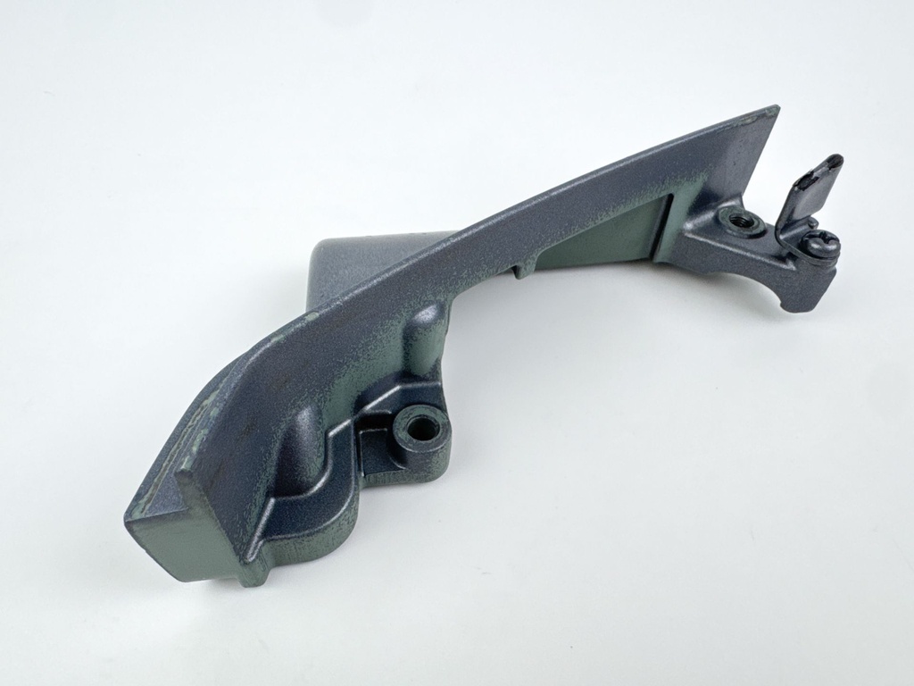 2003 Yamaha 225 HP 4 Stroke Outboard Cable Cover Plate 69J-42738-01-5B OEM