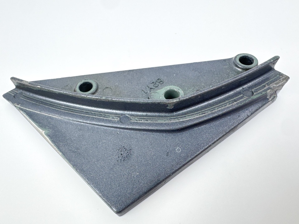 2002 Yamaha 50 HP 4 Stroke Outboard Cable Cover Plate 62Y-42738-01-5B OEM