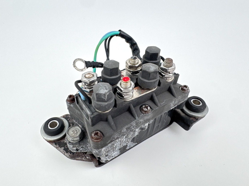 2002 Yamaha 50 HP 4 Stroke Outboard Trim Tilt Relay 6H1-81950-00-00 OEM