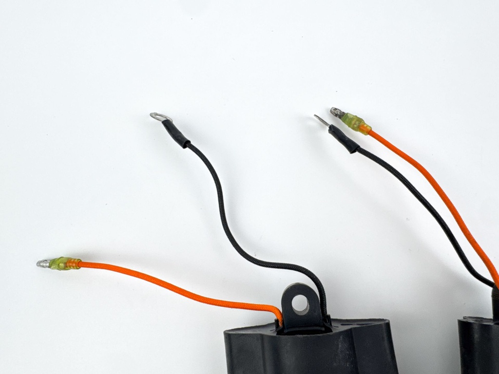 2002 Yamaha 50 HP 4 Stroke Outboard Ignition Coil Set 62Y-85570-00-00 OEM