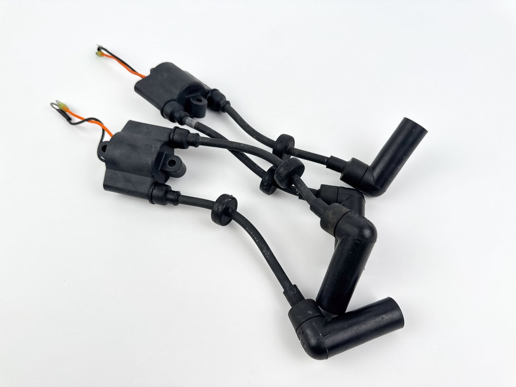 2002 Yamaha 50 HP 4 Stroke Outboard Ignition Coil Set 62Y-85570-00-00 OEM