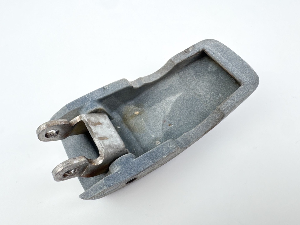 2002 Yamaha 50 HP 4 Stroke Outboard Back Latch Handle 62Y-42828-00-4D OEM