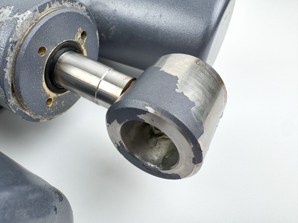 02-18 Yamaha 200 225 250 300 HP 4 Stroke Outboard Power Trim Tilt Unit