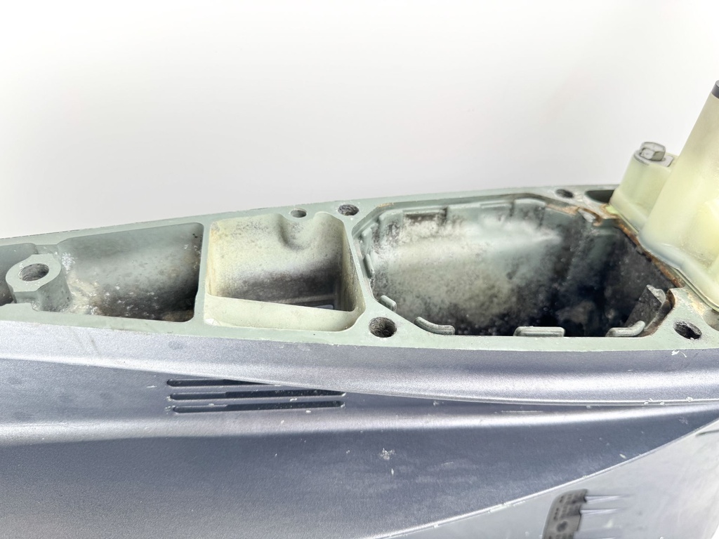 Yamaha 200 225 HP 4 Stroke Outboard 25" XL Lower Unit Gear Case RH 2002-2015