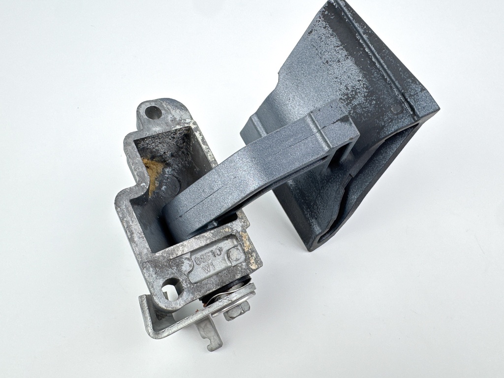 2003 Yamaha 225 HP 4 Stroke Outboard Latch Handle Set 69J-42816-00-8D OEM