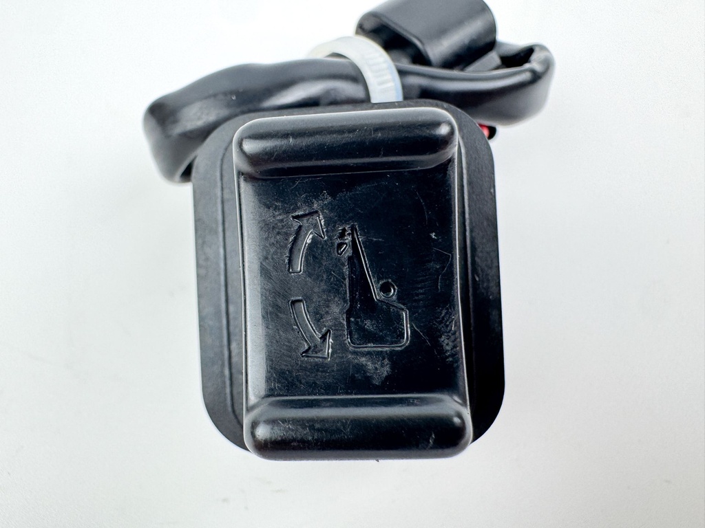 2013 Yamaha 250 HP 4 Stroke Outboard Trim Switch 69J-82563-00-00 OEM