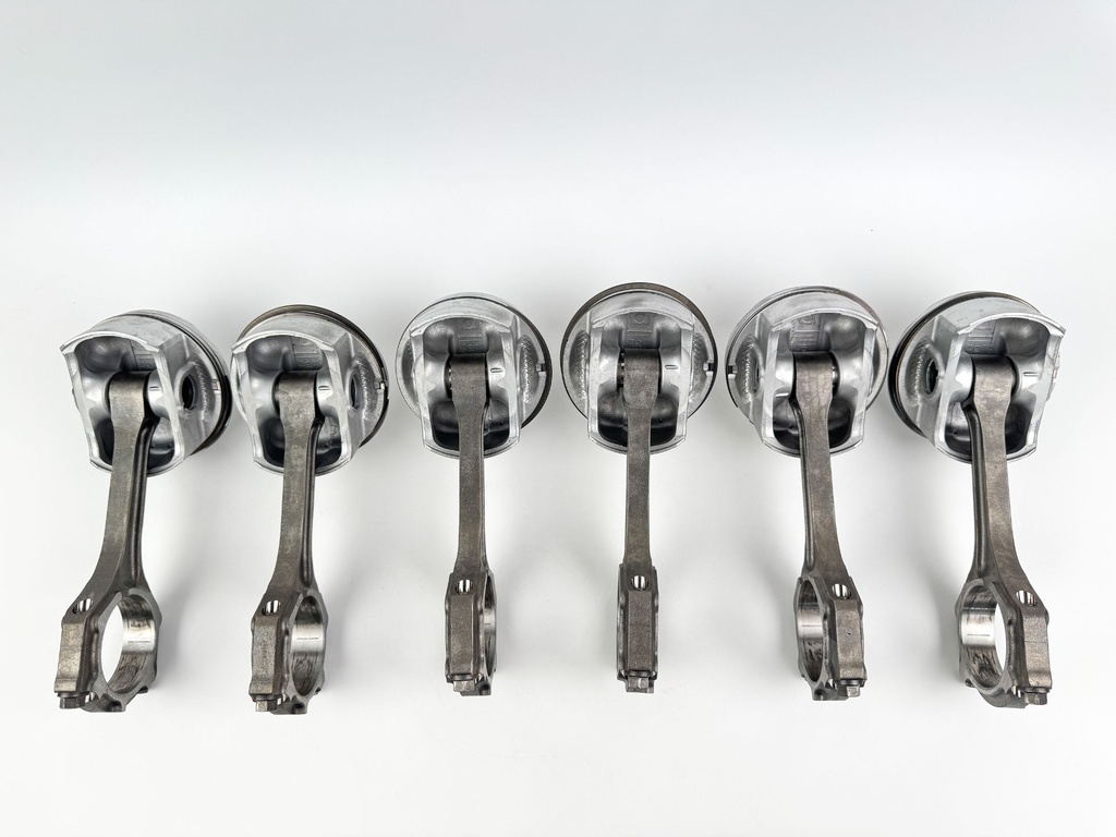 2013 Yamaha 250 HP 4 Stroke Outboard Piston & Connecting Rod Set 6CB-W1165-00-00 OEM