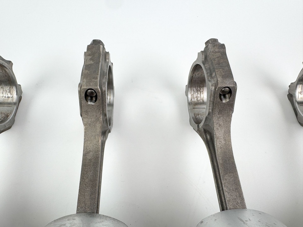 2013 Yamaha 250 HP 4 Stroke Outboard Piston & Connecting Rod Set 6CB-W1165-00-00 OEM