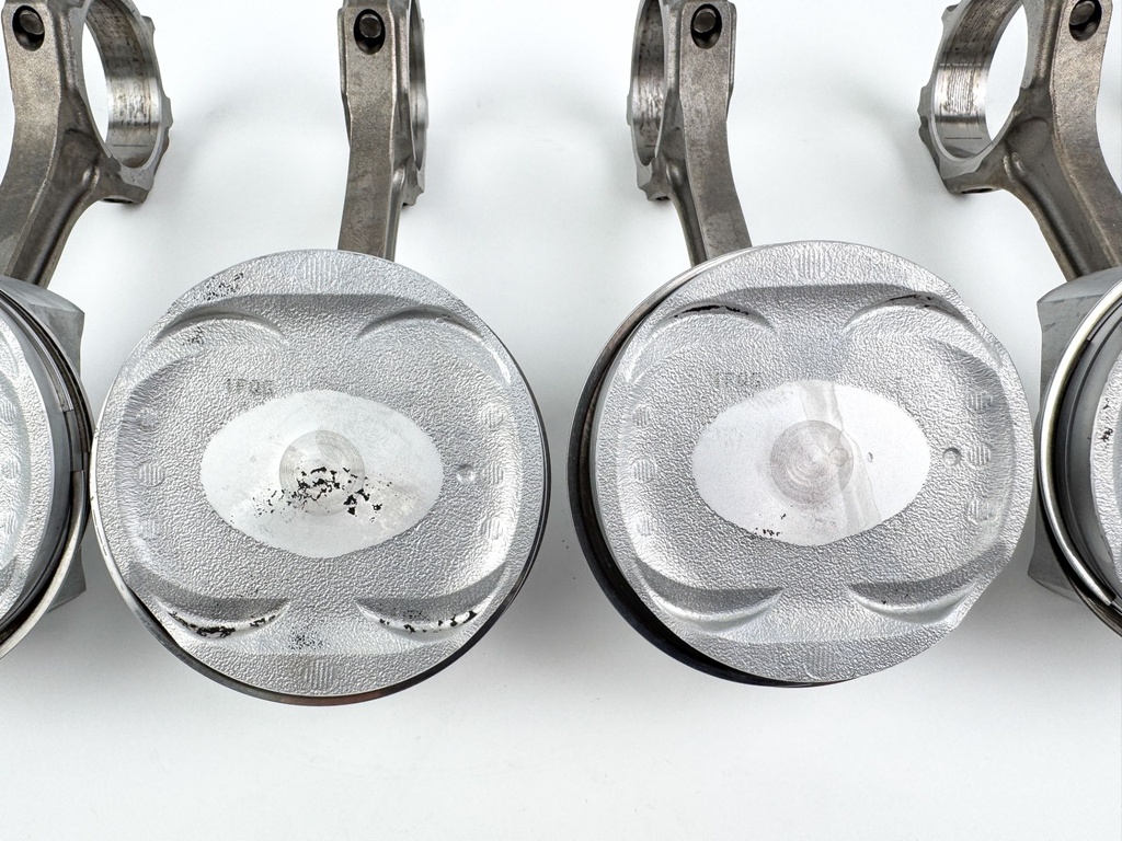 2013 Yamaha 250 HP 4 Stroke Outboard Piston & Connecting Rod Set 6CB-W1165-00-00 OEM