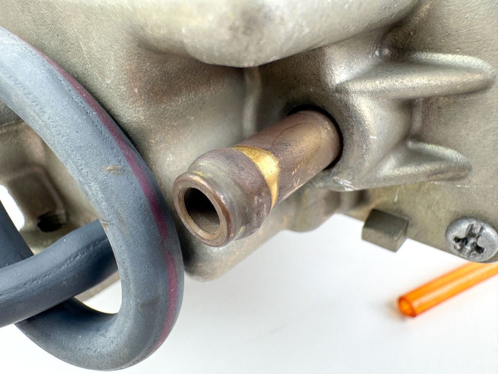 2004 Yamaha 150 HP 4 Stroke Outboard VST Float Chamber Assembly - Tested