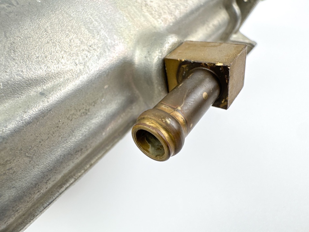 2004 Yamaha 150 HP 4 Stroke Outboard VST Float Chamber Assembly - Tested