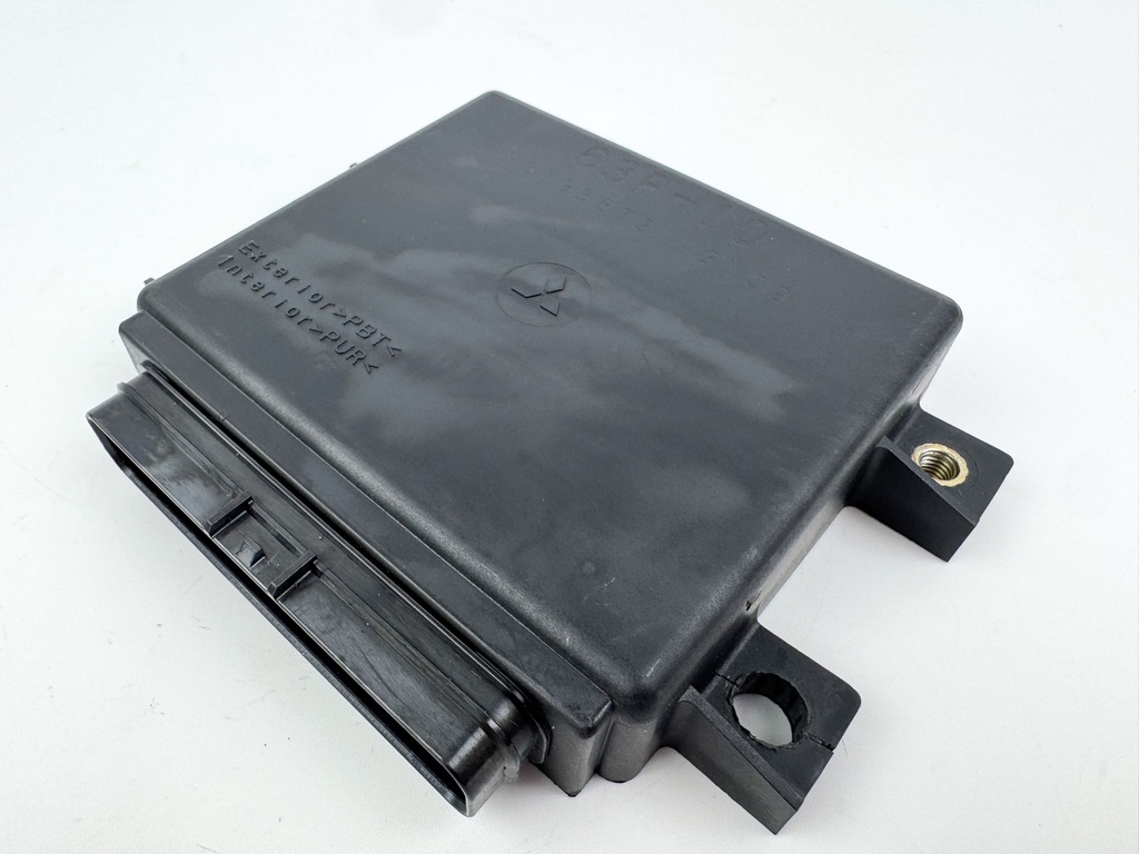 2004 Yamaha 150 HP 4 Stroke ECU Engine Control Unit 63P-8591A-10-00 37 Hours