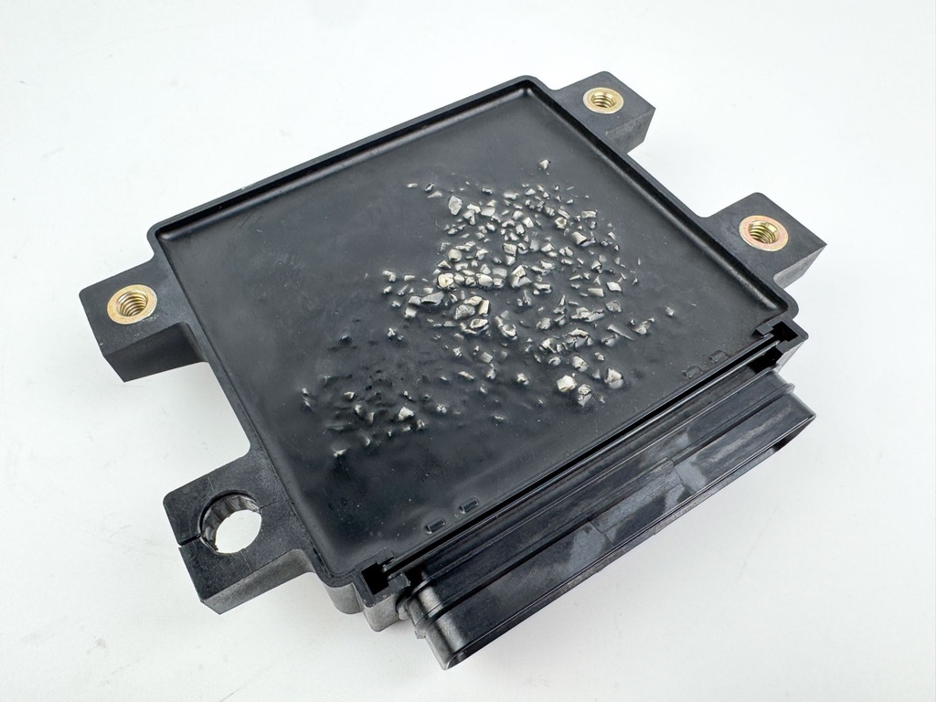 2004 Yamaha 150 HP 4 Stroke ECU Engine Control Unit 63P-8591A-10-00 37 Hours