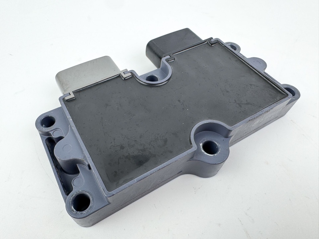 2004 Yamaha 150 HP 4 Stroke Outboard Rectifier & Regulator 63P-81960-00-00 OEM