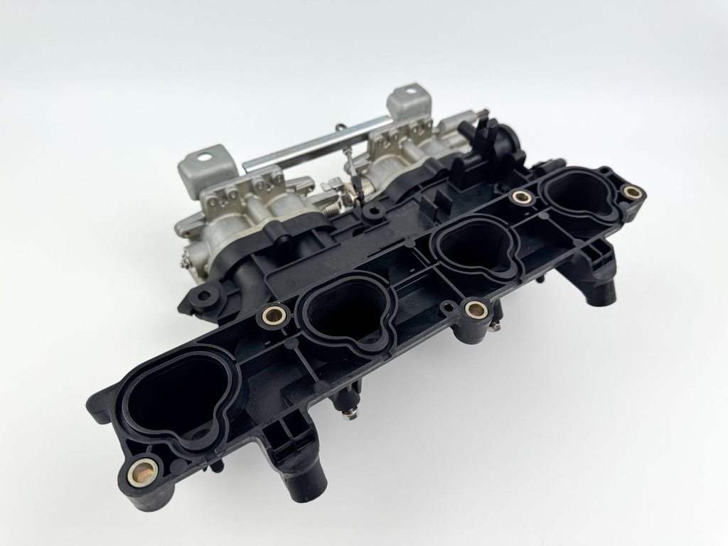 2004 Yamaha 150 HP 4 Stroke Outboard Intake Manifold & Throttle Body 63P-14200-00-00 OEM