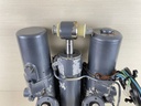 2002 Yamaha 225HP 4 Stroke Outboard Power Trim & Tilt Unit Assembly 69J-43800-00-4D