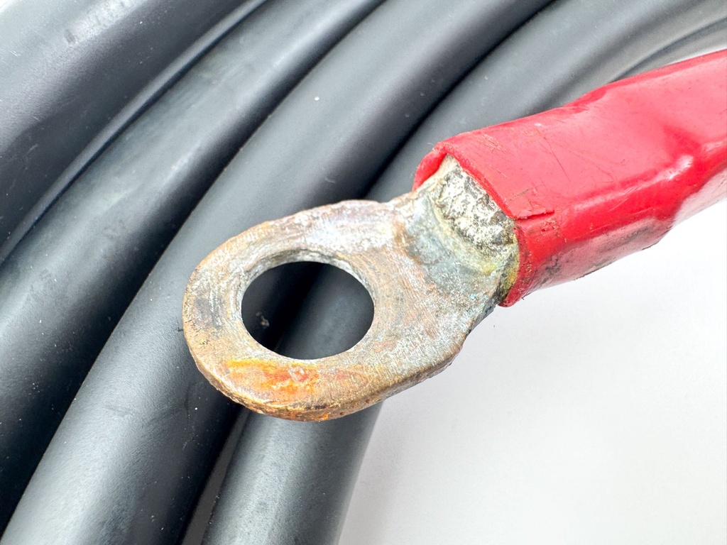 2004 Yamaha 150 HP 4 Stroke Outboard Battery Cables 63P-82105-00-00 OEM