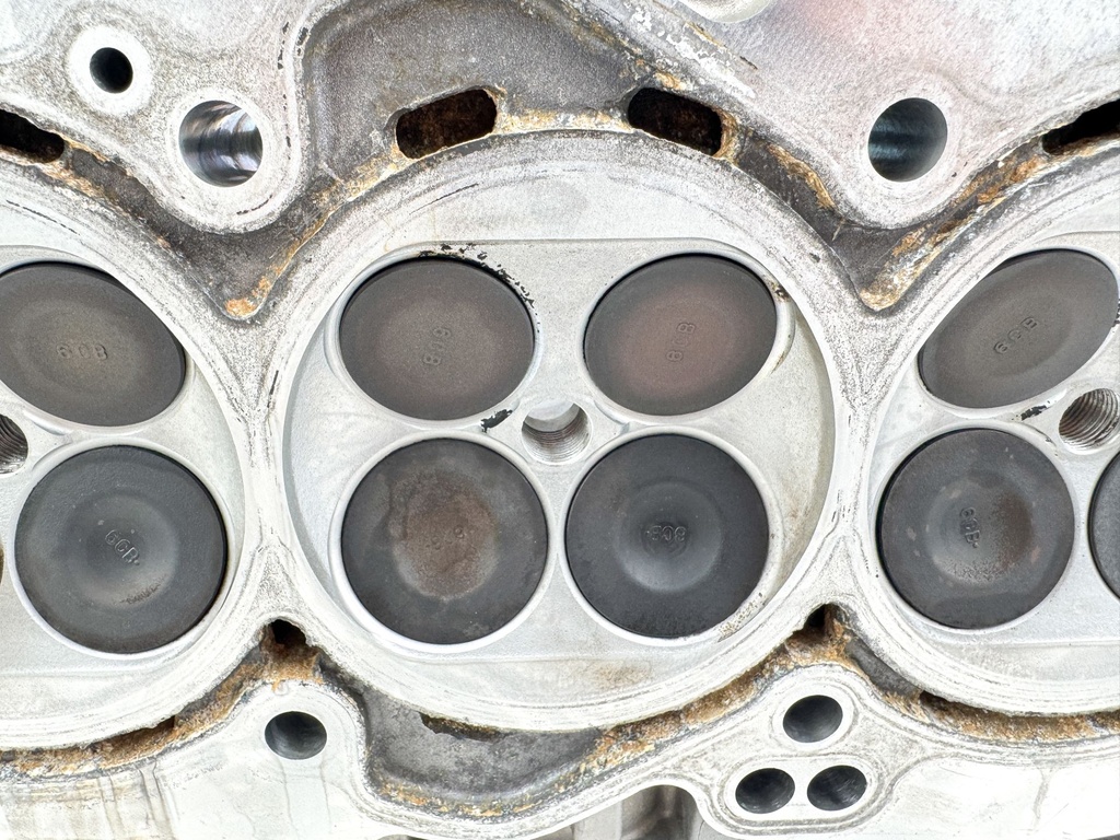 2013 Yamaha 250 HP 4 Stroke Outboard Port Cylinder Head 6CB-W009C-00-00 OEM