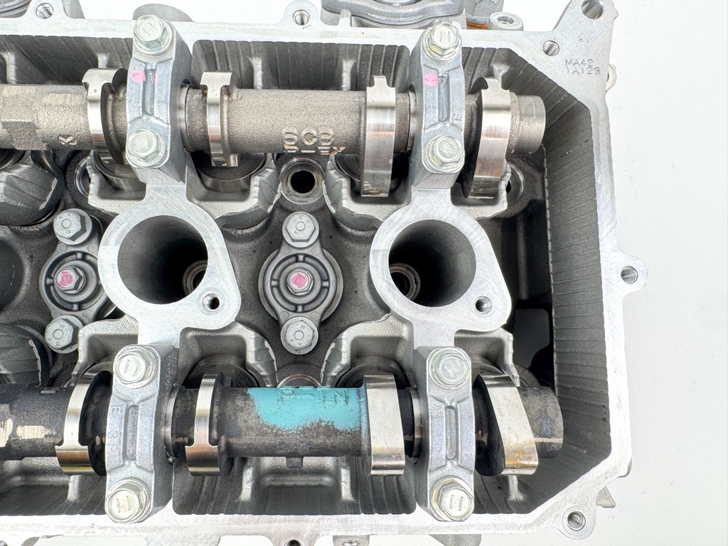 2013 Yamaha 250 HP 4 Stroke Outboard Port Cylinder Head 6CB-W009C-00-00 OEM